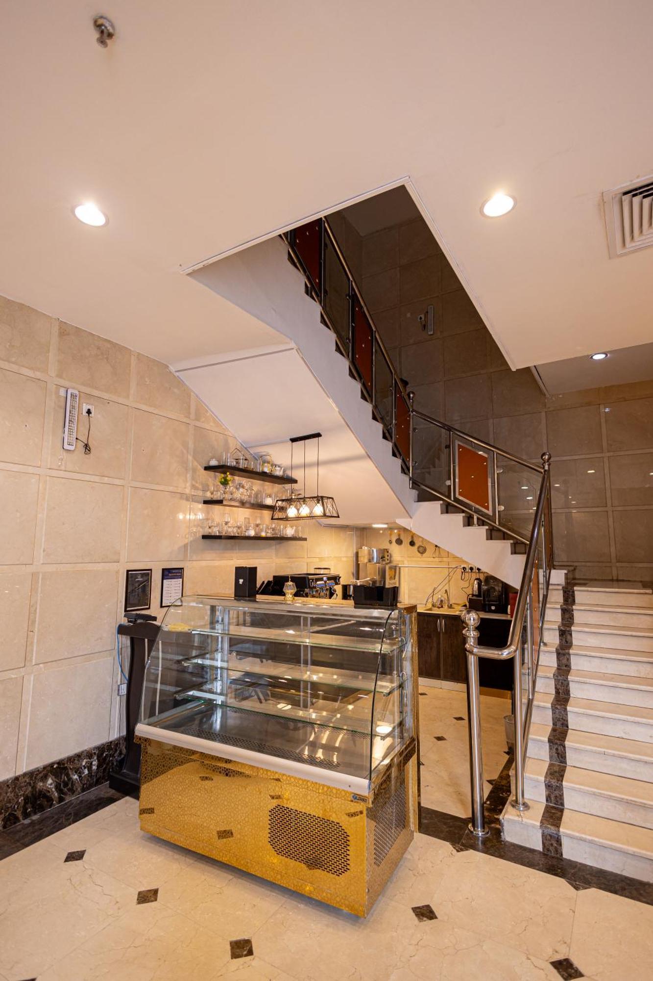 Al Kiram Hotel Al Azizia Mecca Exterior photo